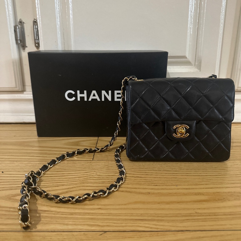 Chanel purse
